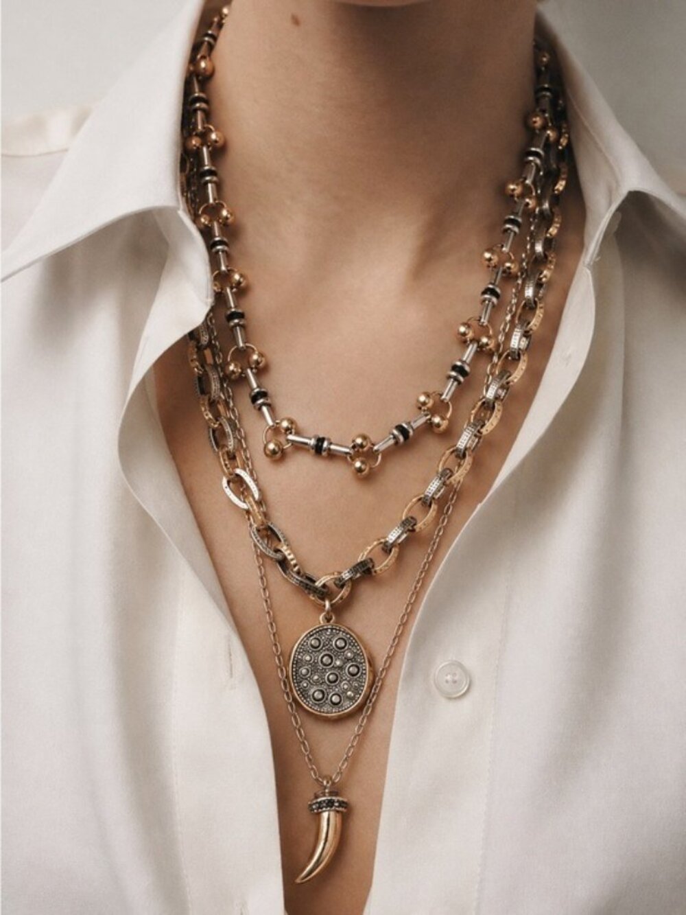 Bellavene Luxury Mixed Metal Necklace